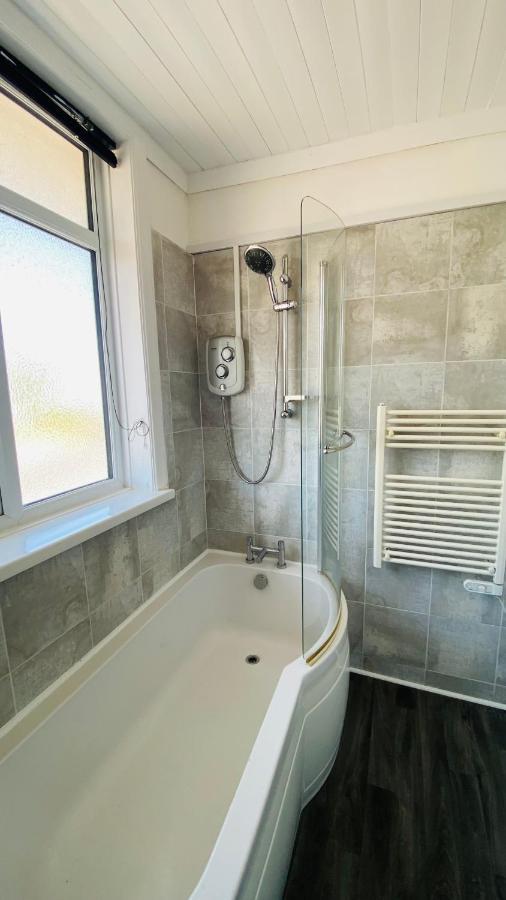 Family Marine Apartment With Sea View Dawlish Exterior foto